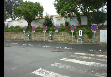 3 bornes