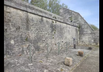 Aire de réparation de vélos_Marennes-Hiers-Brouage