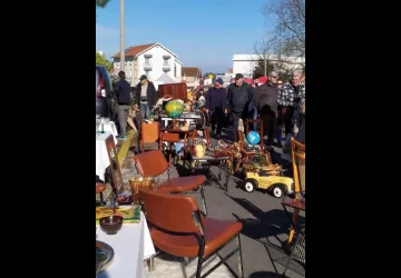 Brocante du mimosa